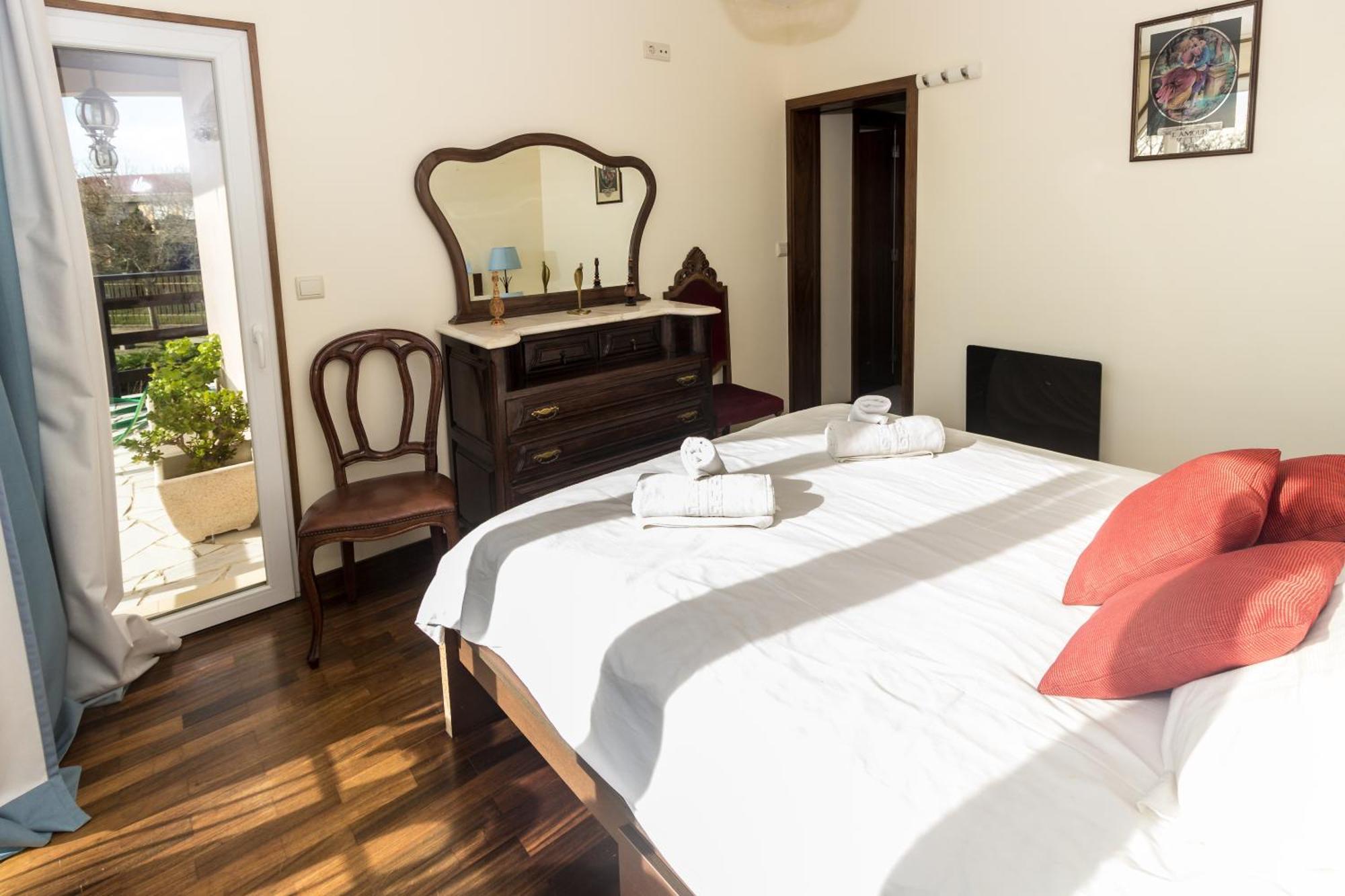 Guest H4U - Villa Garden & Pool Povoa de Varzim Exterior photo